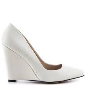 Aldo Pointed Cirrito Wedges
